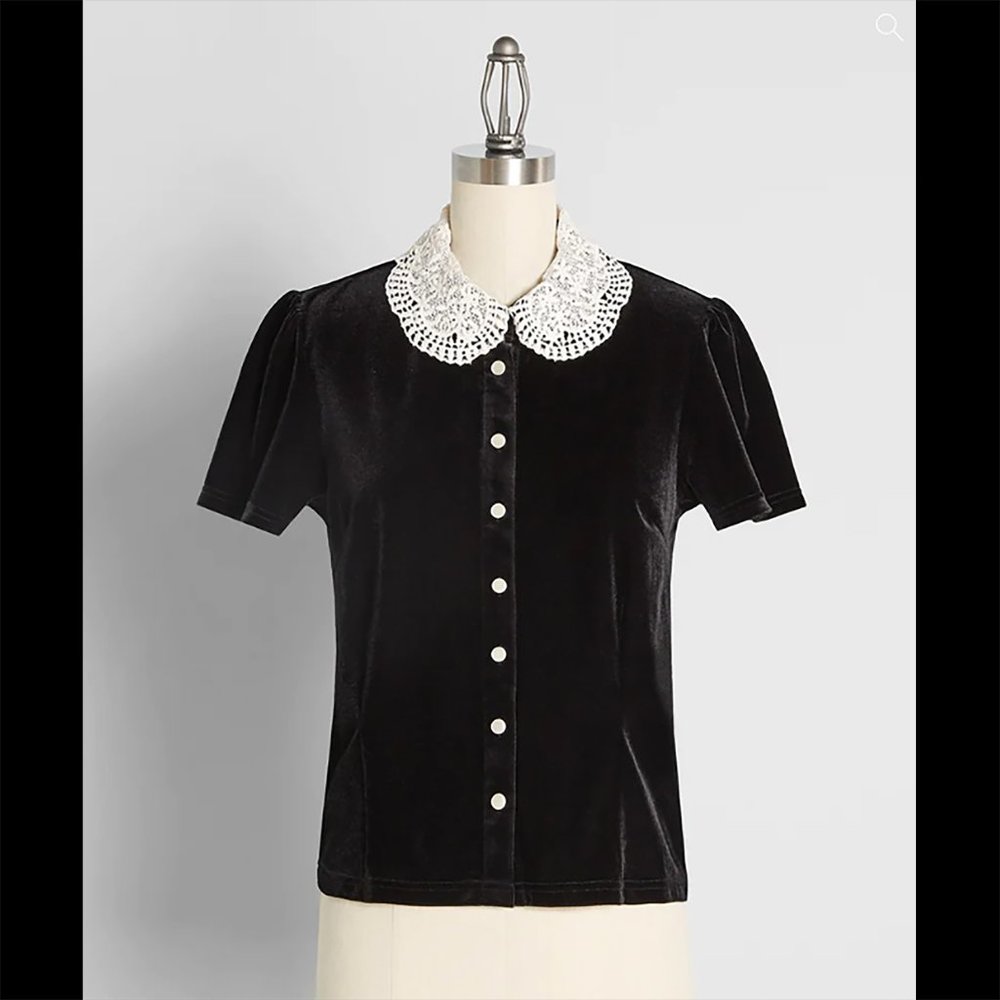 A Precious Past Modcloth Dangerfield black velvet lace button blouse NWT